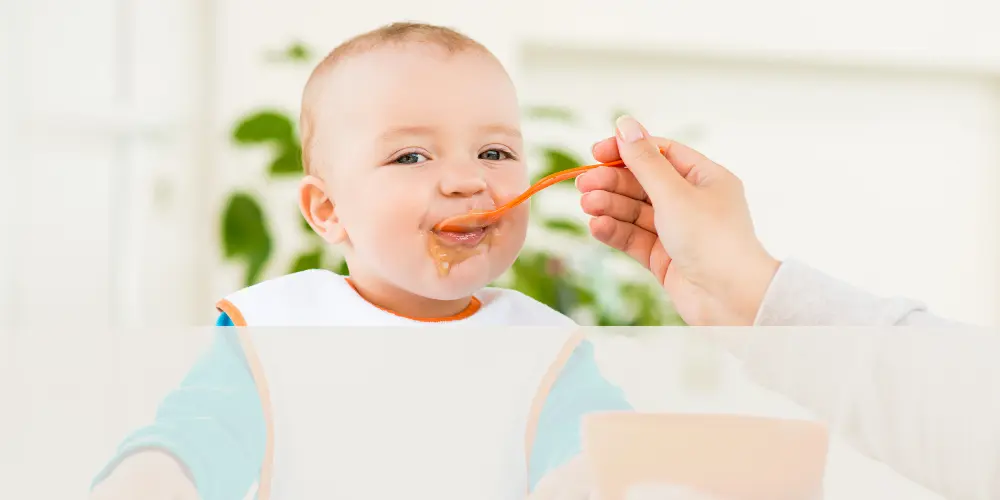 6 महीने के बाद बच्चों को ठोस आहार कब और कैसे शुरू करें? Pediatric Expert Guide
